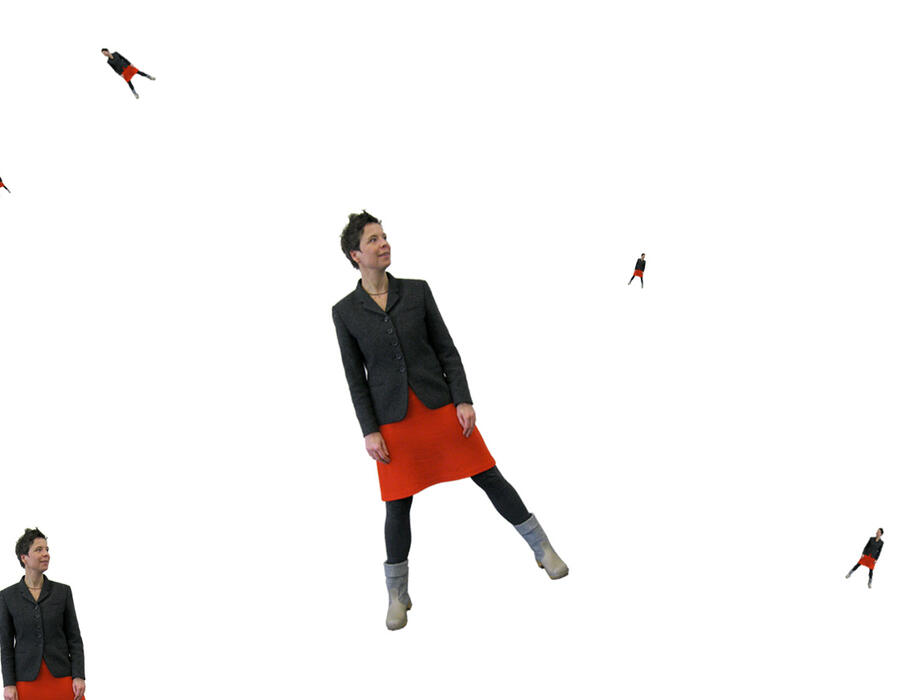 06_spread_cocky.jpg