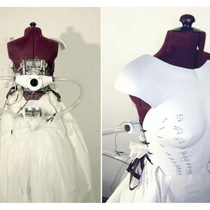 2005_inflatable_dress.jpg