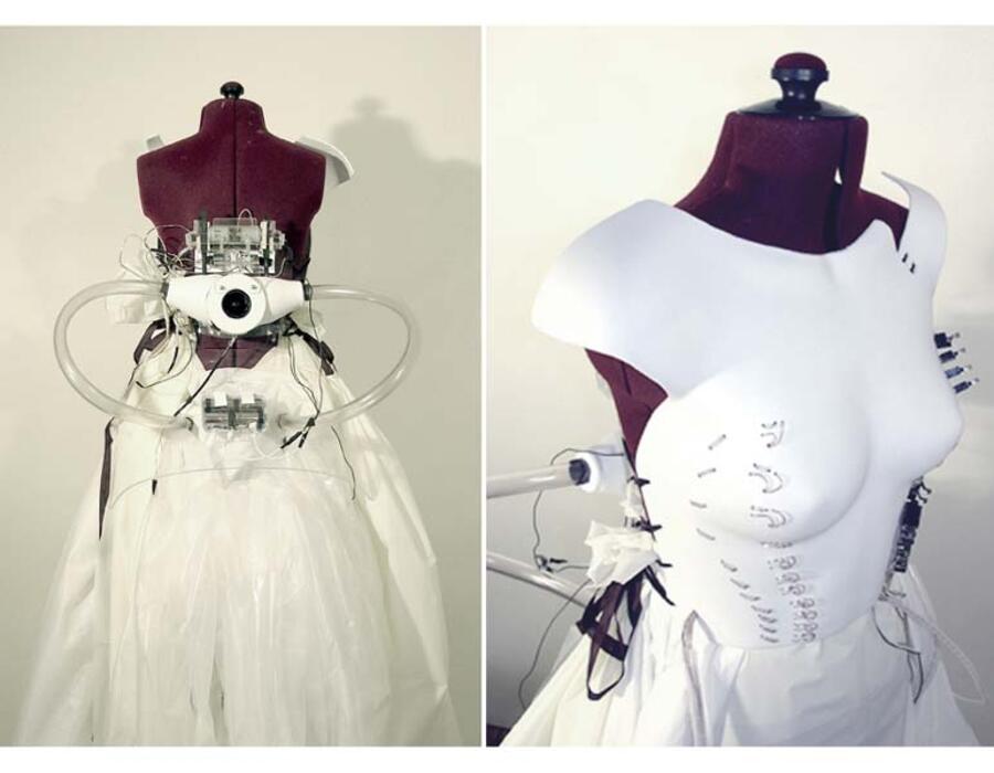2005_inflatable_dress.jpg