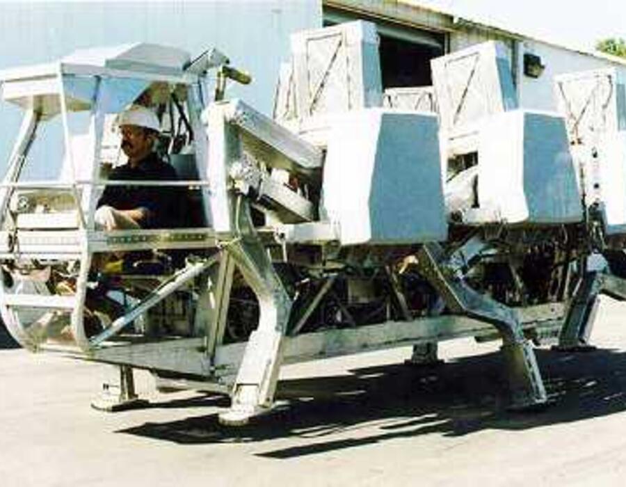 6-legged_asv-1.jpg