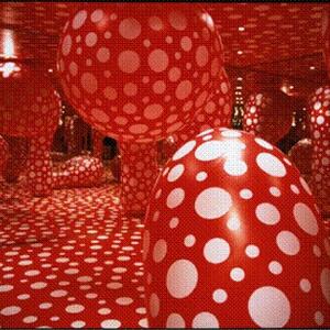 fo_kusama_obsesja_kropek_l.jpg