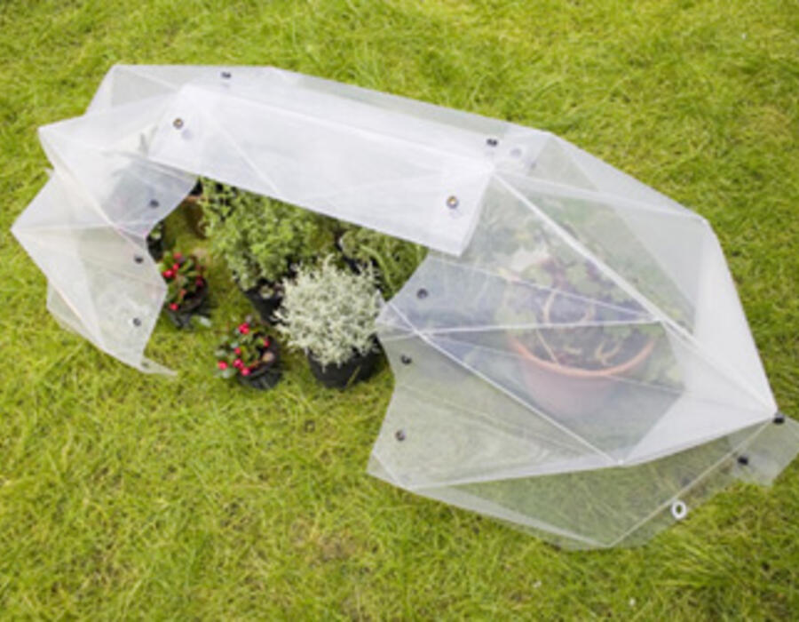 folding-greenhouse1.jpg