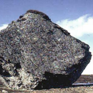 rocking_stone_of_st._fillans.jpg